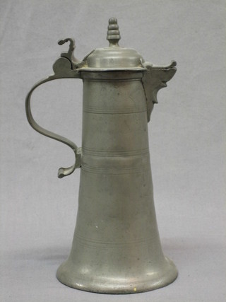 A 19th Century Continental pewter lidded jug 11"