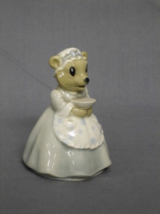 A Wade figure of Mama Bear with 3 bowls 3 1/2"