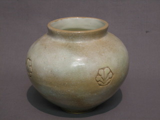 A Jack Carter pottery bowl with stylised floral decoration, the base marked J Carter 53020 7" NB see lots 878 and 879