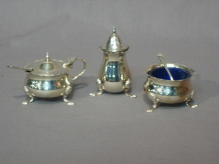 A modern 3 piece silver condiment set comprising mustard pot, salt and pepper pot, 4 ozs