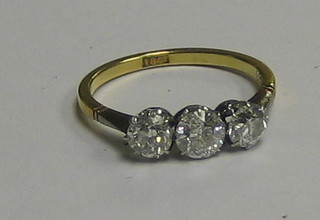 A lady's 18ct gold 3 stone dress ring set 3 large diamonds