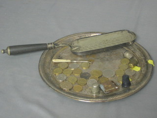 4 thimbles, various coins and a crumb scoop