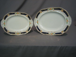 A 16 piece Alfred Meakin Caledonia Decor pattern dinner service comprising 2 oval meat plates 15" and 12", 6 dinner plates 10" (1 chipped), 6 side plates 9", 5 tea plates 8" all with contact marks
