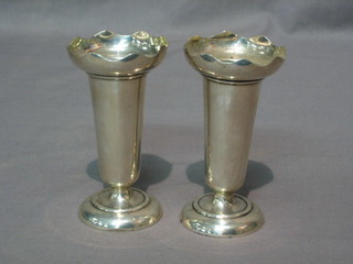 A pair of silver specimen vases Birmingham 1911, 5"