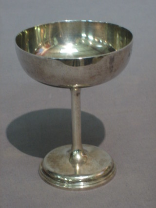 A Victorian silver goblet shaped trophy cup, London 1897 4 ozs, engraved