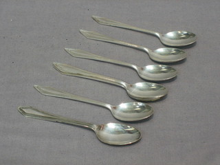 A  set of 6 Art Deco silver coffee spoons, Birmingham 1935 with Jubilee mark together with a similar silver plated coffee spoon 2 ozs