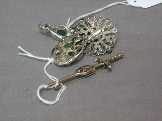 5 various white metal brooches