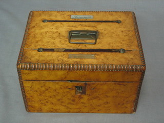 A Victorian figured walnut internal Postbox with hinged lid 7 1/2", panel marked answered (crack to top)