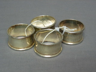 4 silver napkin rings, Birmingham 1924, 2 ozs