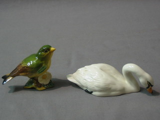 A Beswick figure of a swan, the base marked 1685 5" and a Beswick figure of a Goldfinch 4"