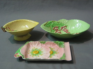 A  Carltonware pink leaf shaped dish 7", an oval Carltonware leaf shaped dish 8" and 1 other leaf dish 6"