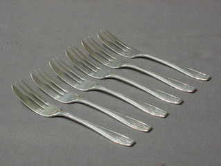 6 silver pastry forks, Birmingham 1928, 3 ozs