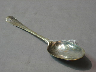 A George I rat tail silver bottom marked spoon, London 1725, top engraved 1756, 2 ozs