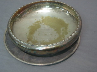 A circular silver plated bowl 9" and a circular silver plated plate 10"