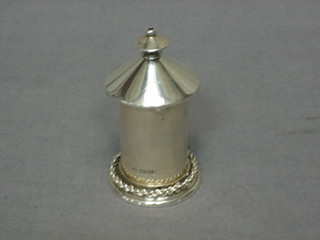 An Edwardian cylindrical  silver match striker with hinged lid 3 1/2", London 1906, 9 ozs