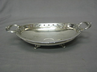 A Continental oval white metal twin handled dish 9 ozs