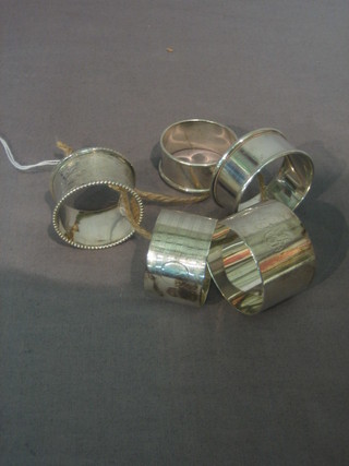 5 various silver napkin rings 4 ozs