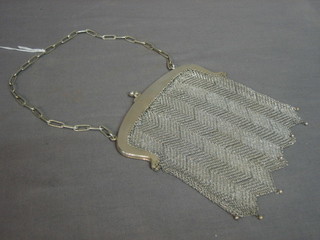 A Continental silver lady's chain mail evening bag