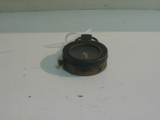 A War Office issue prasmatic compass no. 28 62 8 dated 1915