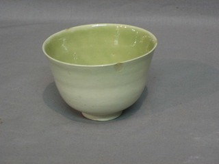 A Lucie Rie pottery bowl 4 1/2" (f and r)