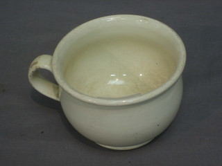A white glazed spew pot 4"