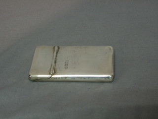 An Edwardian silver card case with hinged lid 2 ozs, London 1904