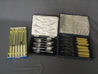 A set of 6 silver plated fish knives and forks, 6 silver plated tea spoons and a set of 6 table knives
