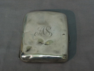 A silver cigarette case, Birmingham 1916, 2 ozs