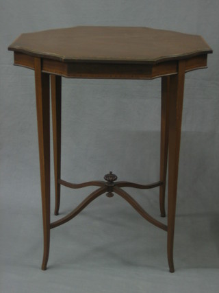 An Edwardian circular inlaid mahogany occasional table, raised on square tapering supports, inlaid satinwood stringing 24"