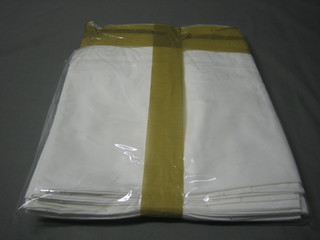 A Super King size cotton duvet and 2 square Oxford pillow cases