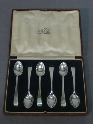 6 silver coffee spoons, Sheffield 1925 1 ozs