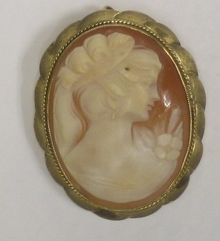 A shell carved cameo portrait brooch