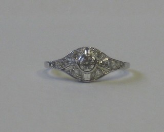 A lady's 18ct white gold dress ring set diamonds, approx 0.45ct