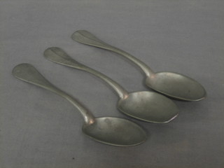 3 19th Century pewter rat tail patterned tablespoons