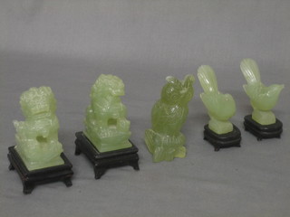 A pair of jade coloured carved Dogs of Fo 2", 2 ditto birds and a figure of an owl 4"