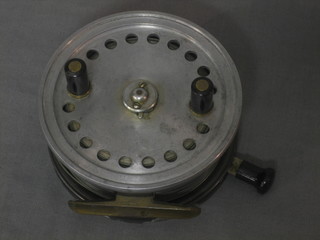 A Hardy's Silex centre pin fishing reel 4"