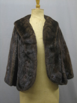 A lady's 1950's 1/4 length mink fur coat