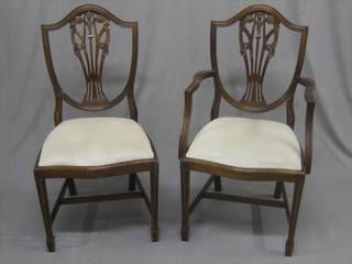 A set of 6 mahogany Hepplewhite style dining chairs comprising 2 carvers and 4 standard, with upholstered drop in seats