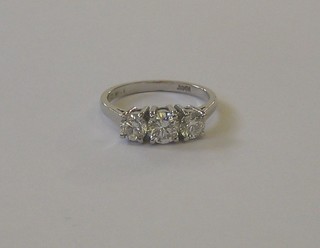 A lady's 18ct white gold dress ring set 3 rose cut diamonds, approx 1.40ct