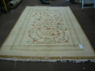 A contemporary north west Persian rug with floral design to the centre 89"x66"