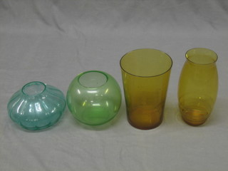 A green Art glass stub shaped vase 5", 1 other 6" together with 2 amber vases