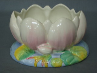 A Clarice Cliff Royal Staffordshire Lily shaped bowl 8"