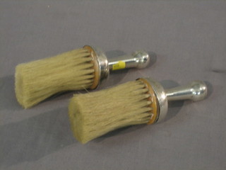 2 silver handled table brushes, London 1922