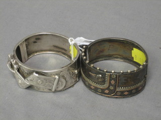 2 silver bangles