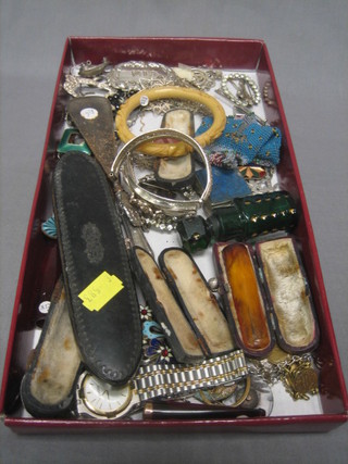 A lacquered spectacle case and miscellaneous costume jewellery etc