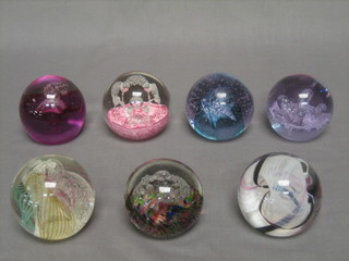 5 paperweights - May Dance, Fire Burner, Ribbon, Cauldron and Day Dreams and 2 others (7)