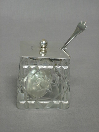 An Art Deco square cut glass preserve jar with silver lid, Birmingham 1928