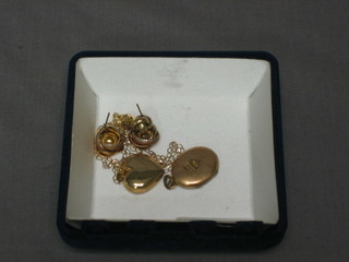 2 gilt metal heart shaped lockets, a pair of earrings, a heart shaped pendant etc
