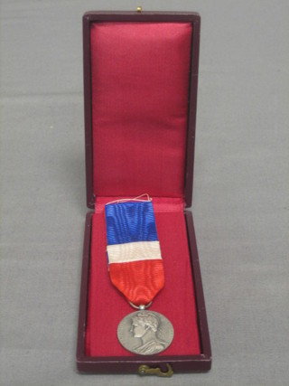 A French silver medal for Commerce, boxed