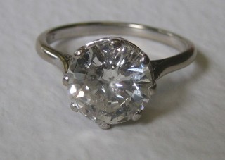 A lady's solitaire diamond engagement/dress ring, approx 4.00ct 